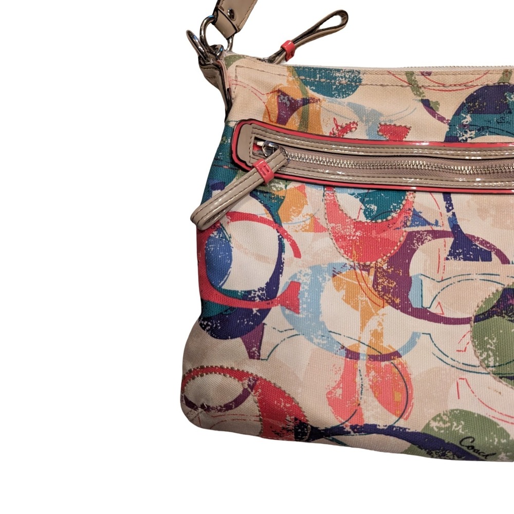 Coach Poppy Stamped C Hippie Shoulder Bag - Picture 4 of 12